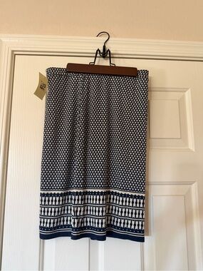 Navy and White Patterned Pencil Skirt-Max Studio